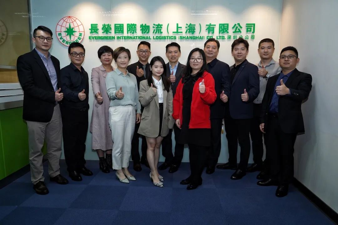 航運(yùn)“外交”最前線｜WallTech等一行人深入拜訪中聯(lián)航運(yùn)、長榮物流
